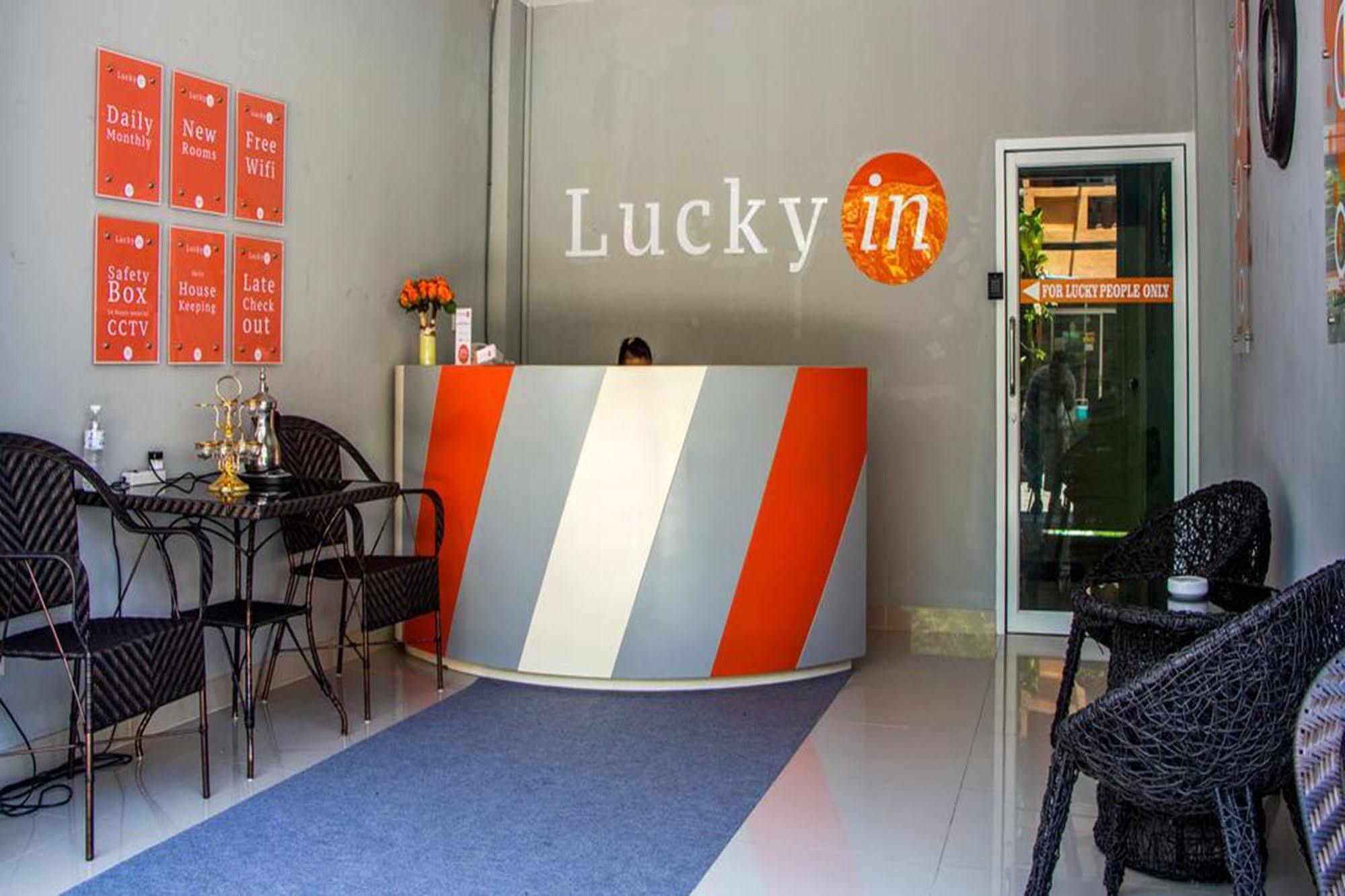 Lucky In Hotel Pattaya Exterior foto